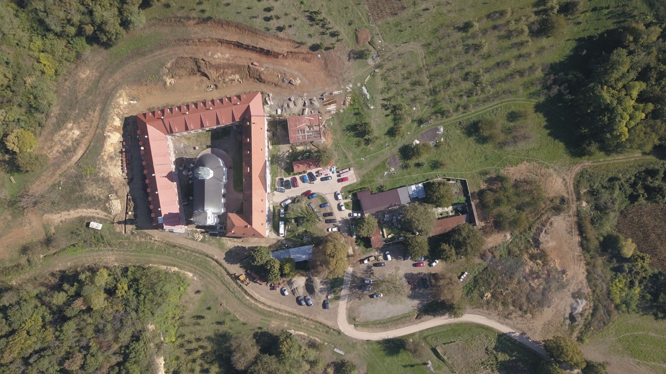 Фотографија из галерије Манастира Кувеждин, 2020 (1)